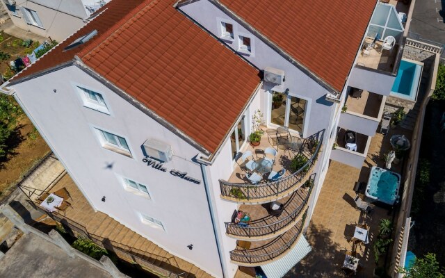 Villa Aura - Adult Only