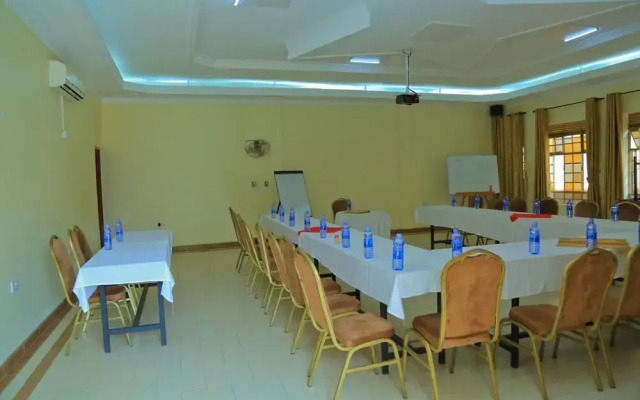 Hoima Buffalo Hotel And Casino