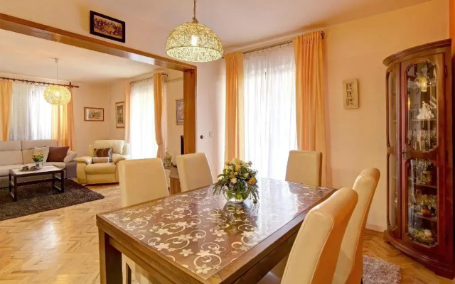 Apartments Šiljug