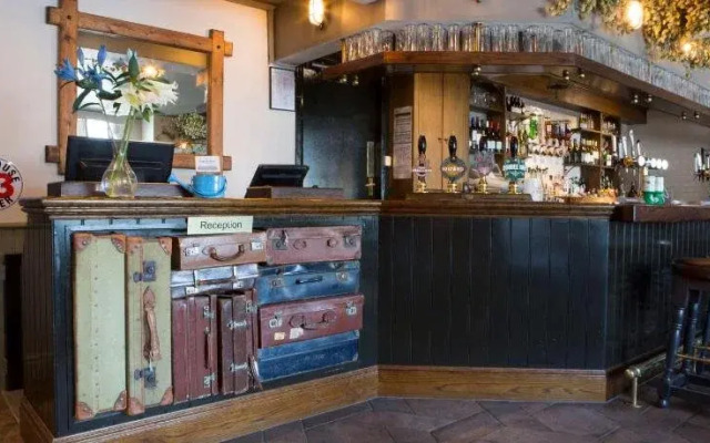Bridge End Hotel