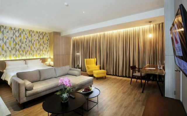 The Zuri Palembang