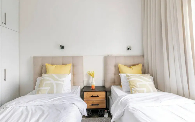 Cosy 2bed in Heart of Sandton