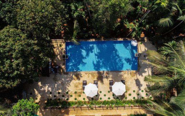Stone Wood Nature Resort
