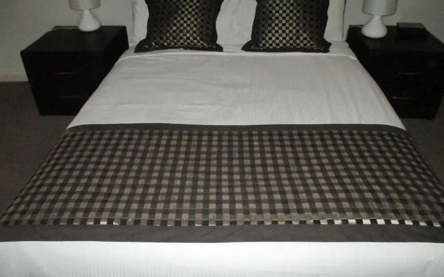 RNR Serviced Apartments Adelaide