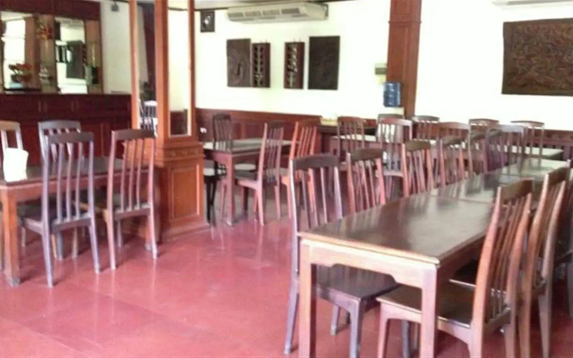 Phisitxay Hotel