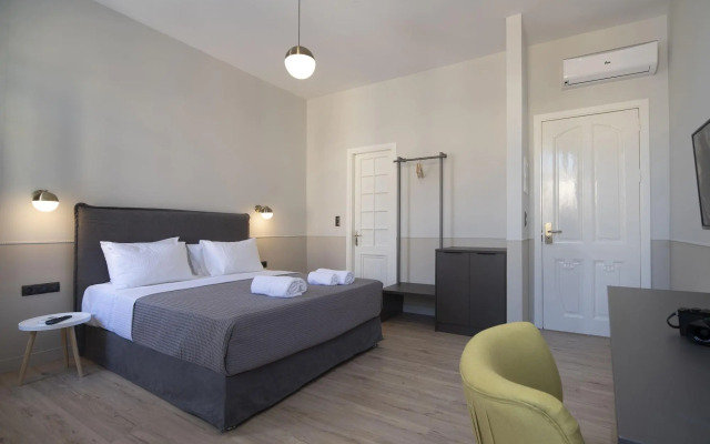 Plaka Arch Suites