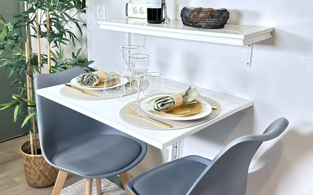 B 5496  - Gare Montparnasse - Cosy studio