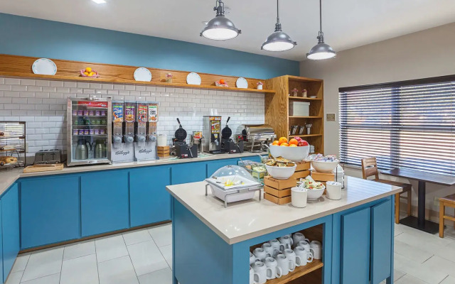 Country Inn & Suites by Radisson, Lewisville, TX