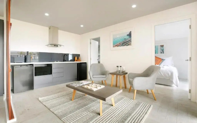 The Beach House North Wollongong