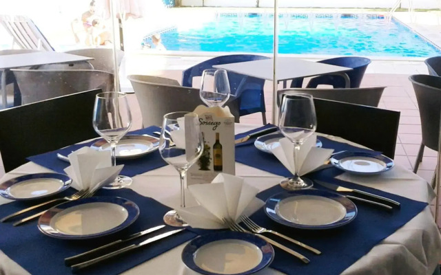 Vicentina Hotel