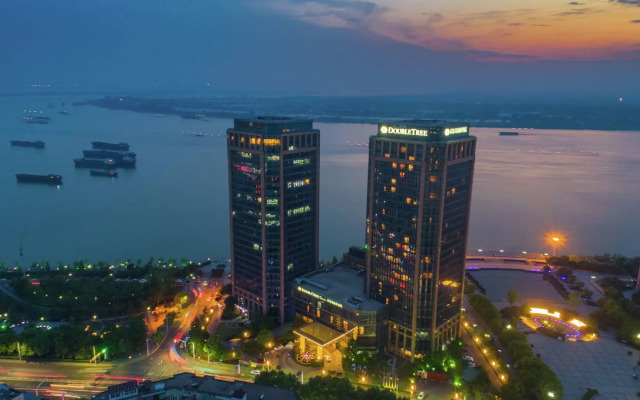 DoubleTree by Hilton Hotel Wuhu