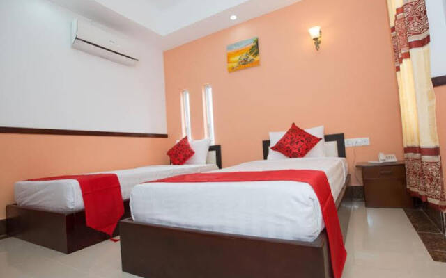 Lalune Hotel