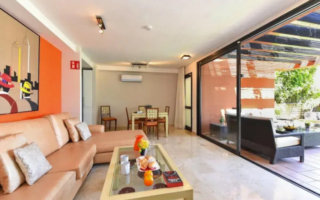 Luxurious Holiday Home With Pool in Maspalomas