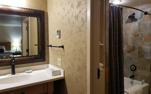 The Rockwell Inn (formerly the Lexington at Jackson Hole Hotel & Suites)