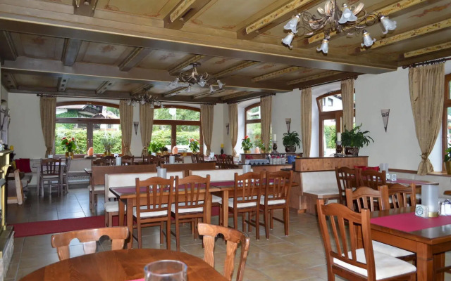 Hotel Gasthaus Café Bavaria