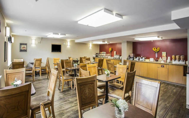 Holiday Inn Express & Suites Halifax - Bedford by IHG