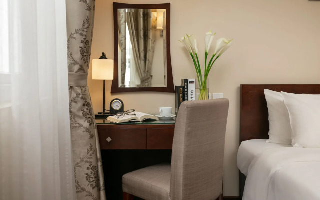 Sunline Hotel