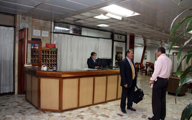 Hotel Suarel Center