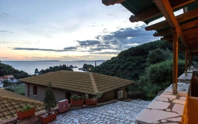 Enetiko Resort Hotel