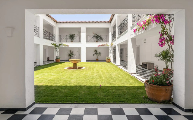 Caramel, A Grecotel Resort to Live