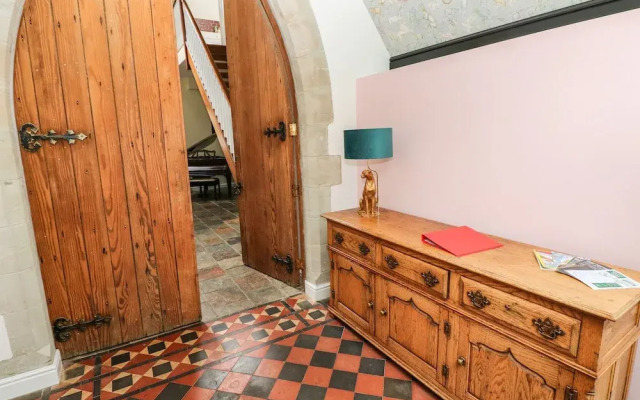 Oystermouth Chapel