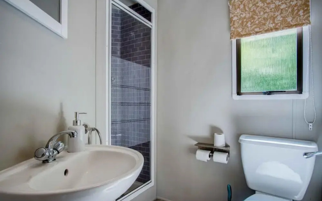 Hopkins Retreat - 3 Bedroom Caravan - Hot Tub