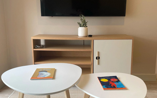 Modern Lofts in Grau Building by Wynwood-House