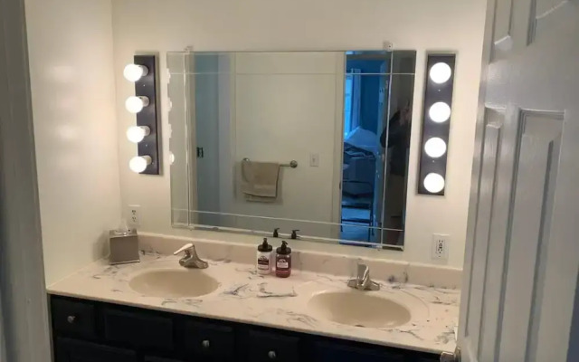 Deer Run Lodging House