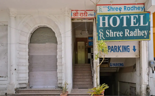 OYO 15164 Hotel Shree Radhey