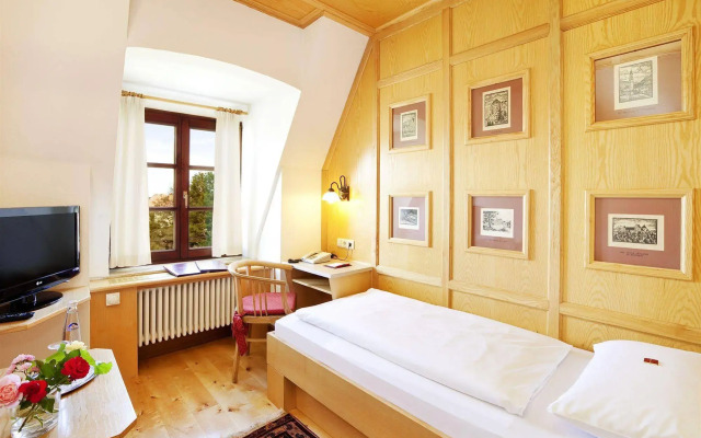Hotel Hirsch