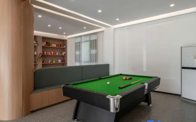Spring Breeze Ten Miles Homestay – Entertainment – Luan