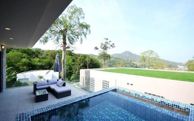 Natural Touch Modern 2 Bedrooms Villa
