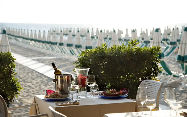 Miramare Resort