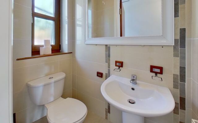Killala Holiday Village, Superb Three Bedroom