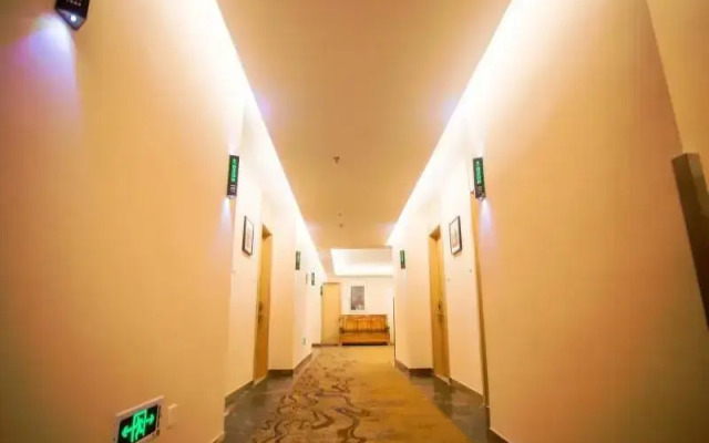 GreenTree Inn Taiyuan Xiaodian District Fushikang South Wucheng Road Express Hotel