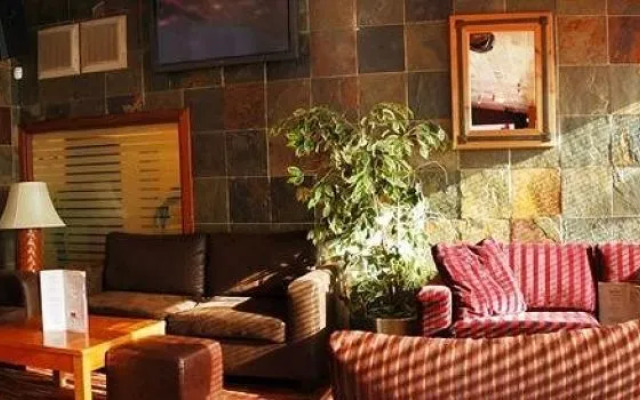 Lomond Park Hotel