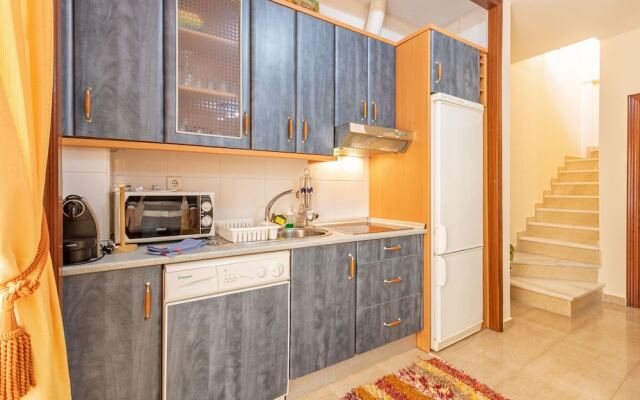 Alfalfa Sky View By Valcambre