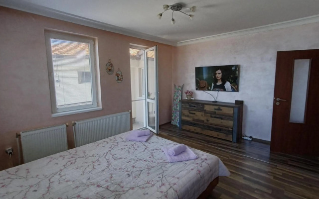 Nikolovi Home Apartments