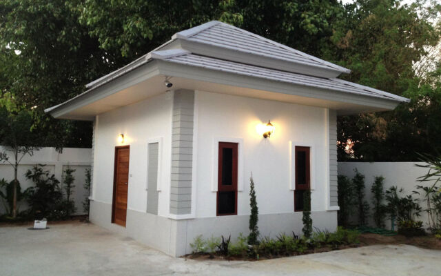 The Sixnature Resort Bangsaen