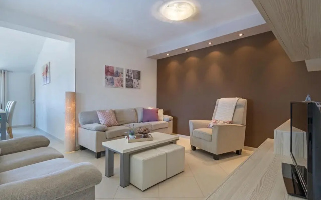 Awesome Home in Galizana With Wifi and 3 Bedrooms