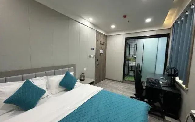 Ant E-Sports Hotel (Huai'an University Town Hancheng Plaza)