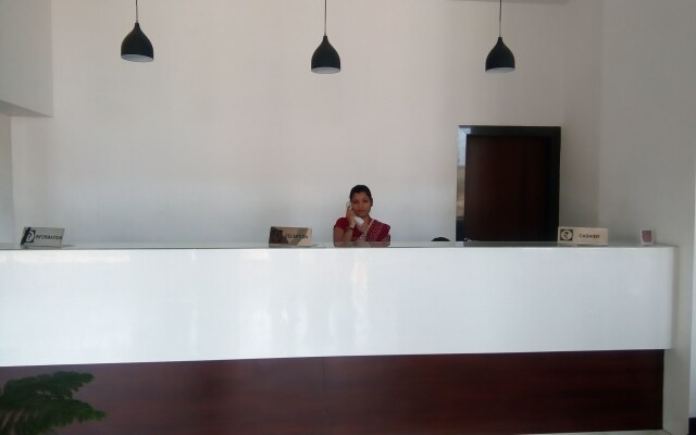 Crimson Park Shripriya Hotel