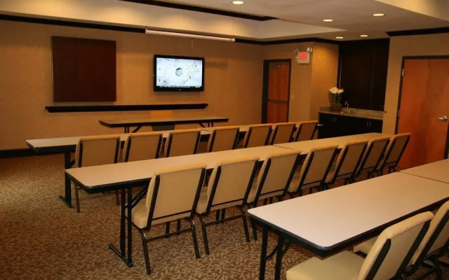 Hampton Inn & Suites Buffalo