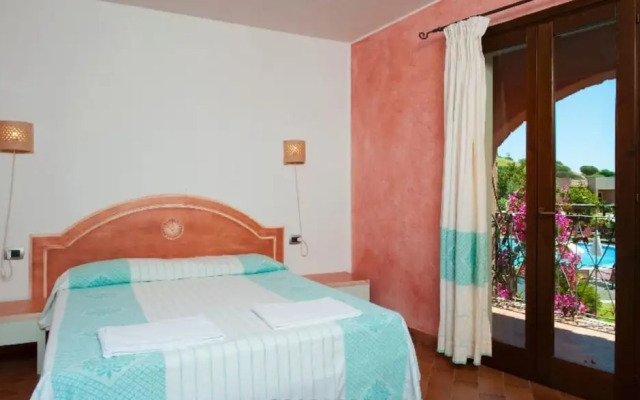 Sardinian-style Apartment Near Beach