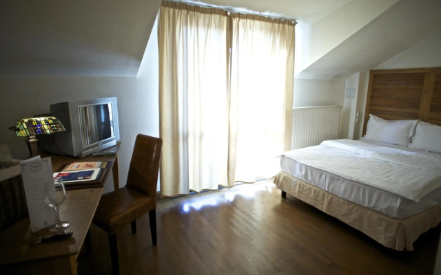 Rembrandt Hotel