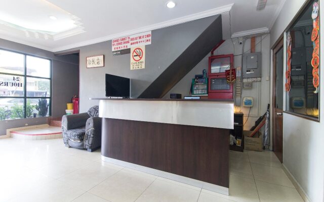 Super OYO 473 Comfort Hotel 2