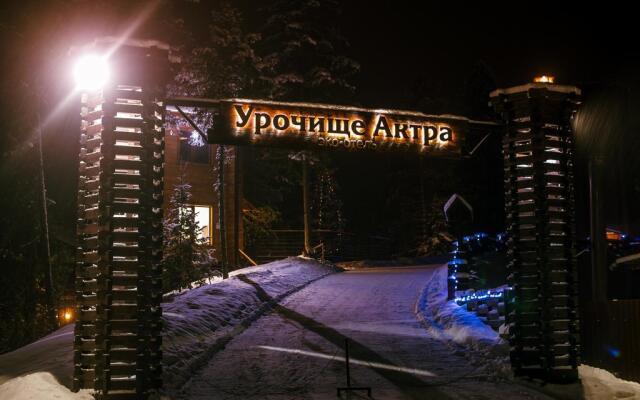 Urochische Aktra
