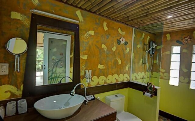Baan Mae Ying Bungalows & Luxury Glamping Tents