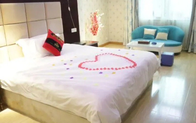 Jinhuang Theme Hotel