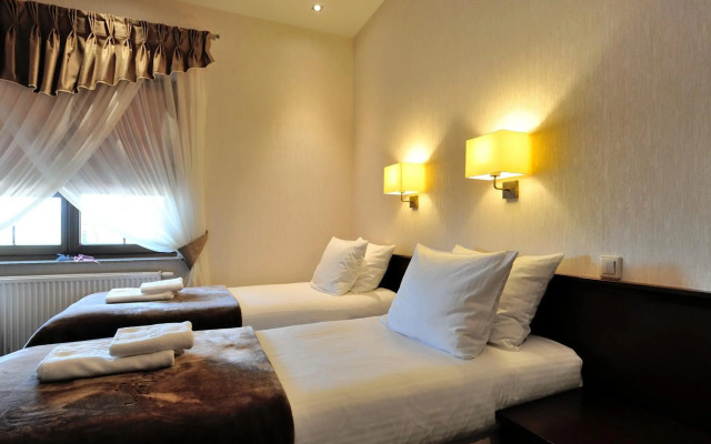 Hotel Dwór Choiny